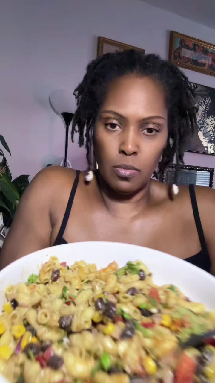 @Ms Paper Plate Vegan