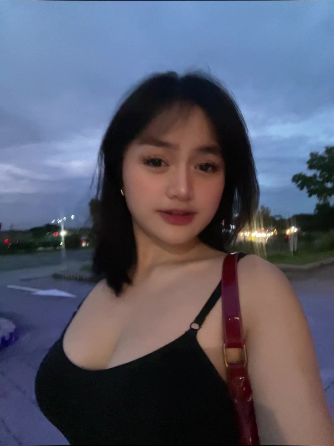 @ella