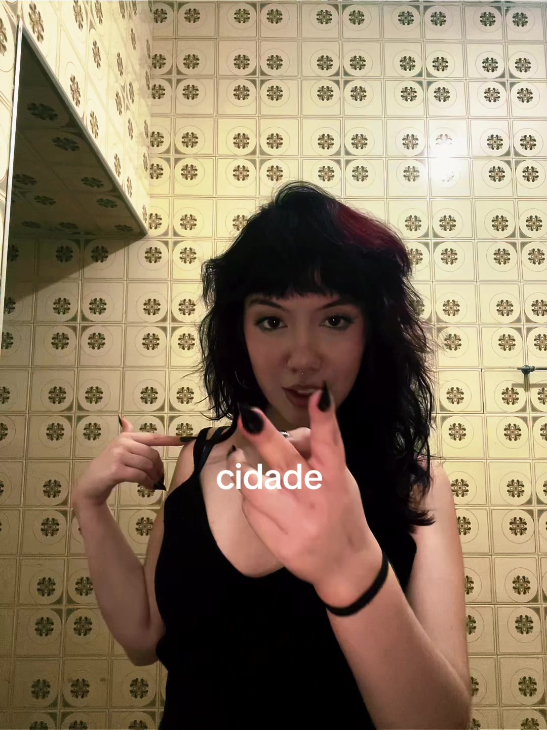 @bella🥀