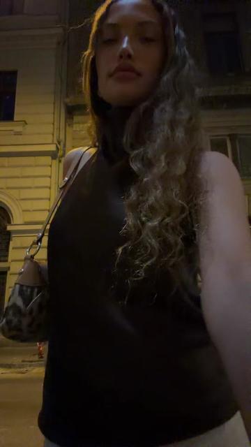 @Eva
