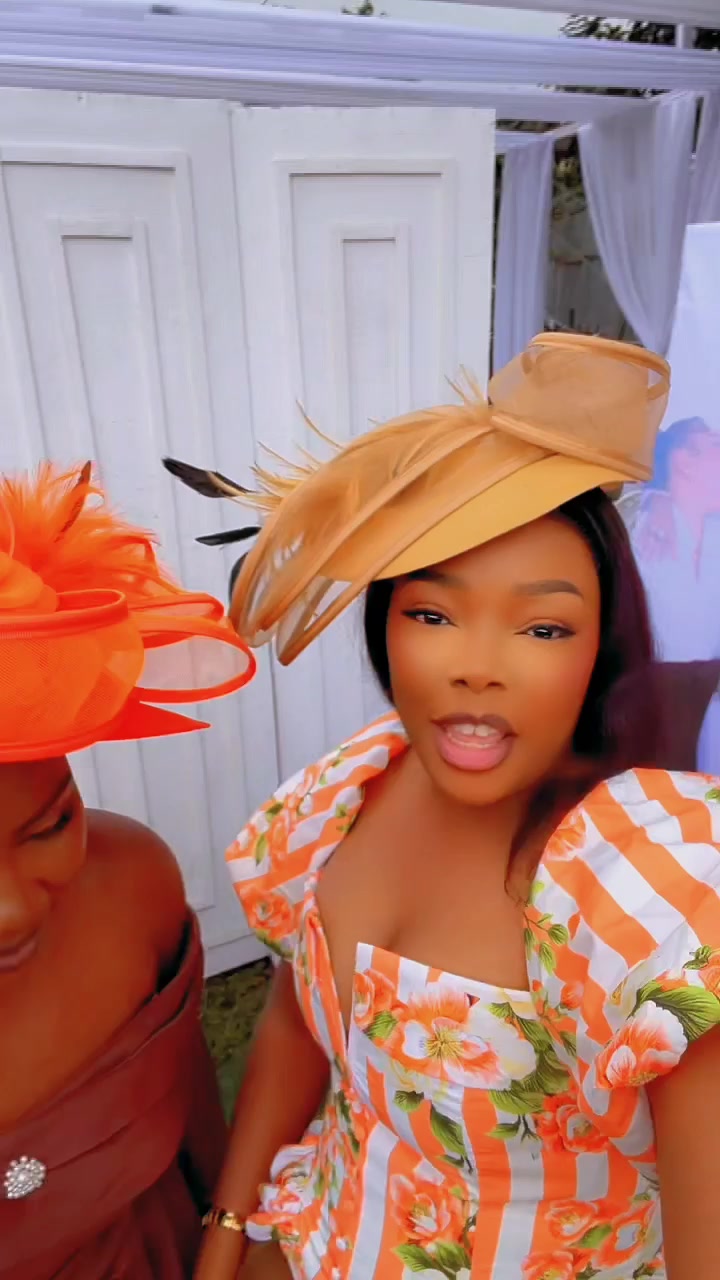 @Deborah mishika