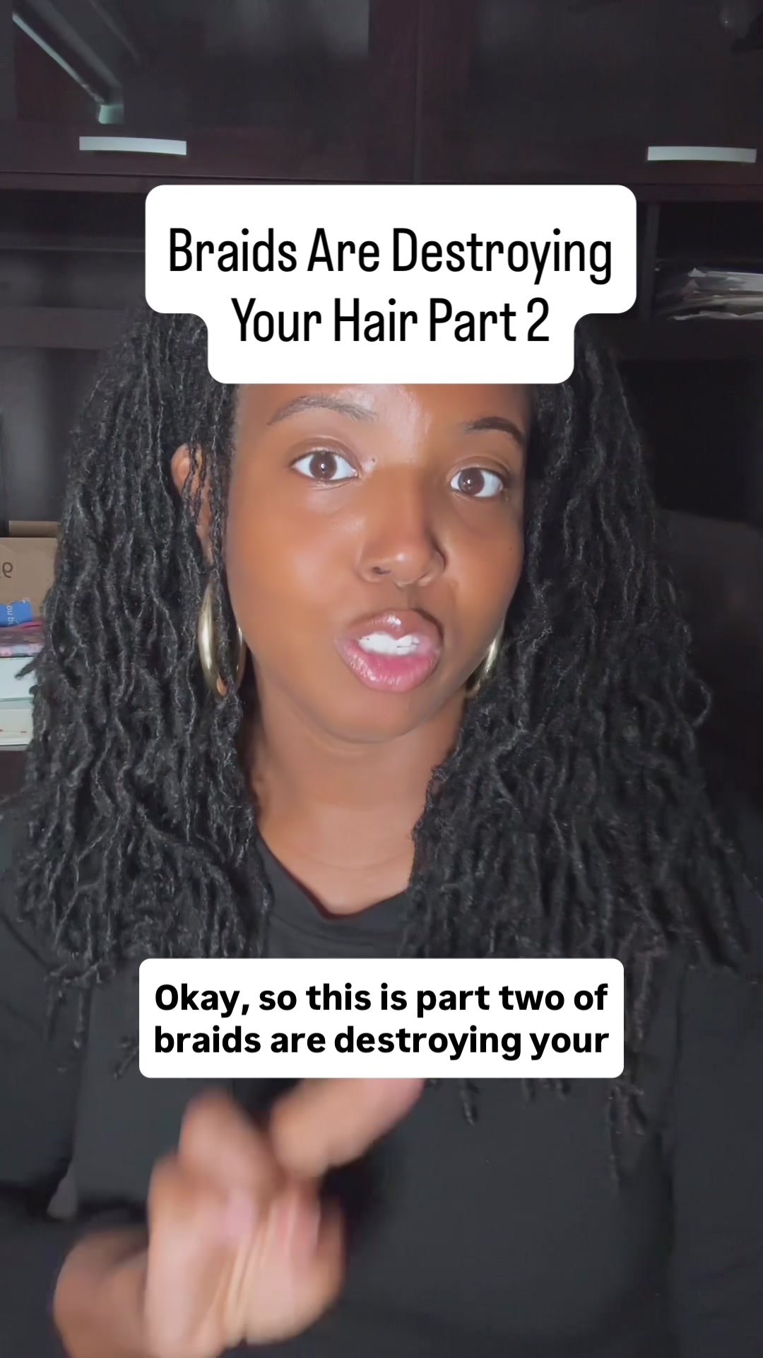 @Strawberricurls | Hairstylist
