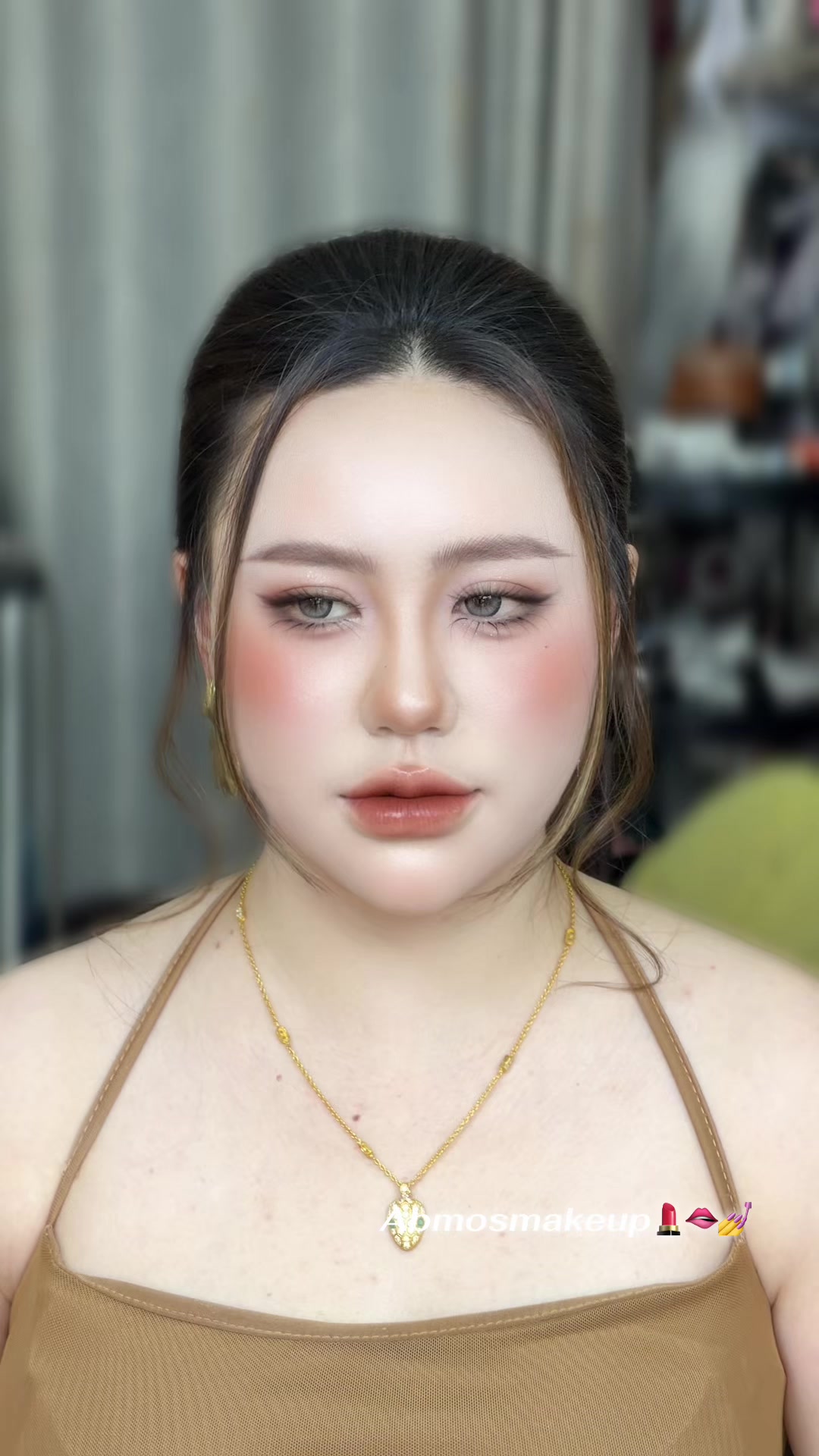 @abmosmakeup