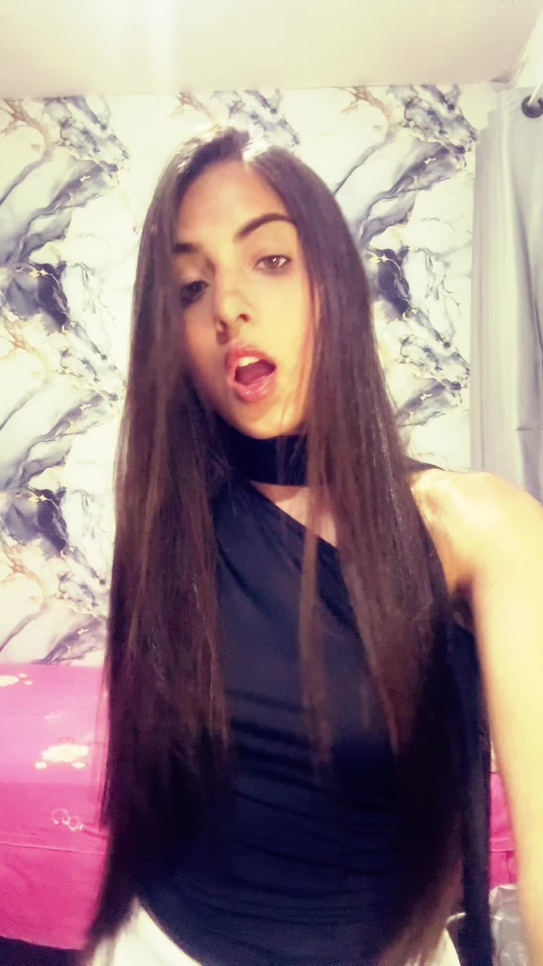 @𝕭𝖎𝖍