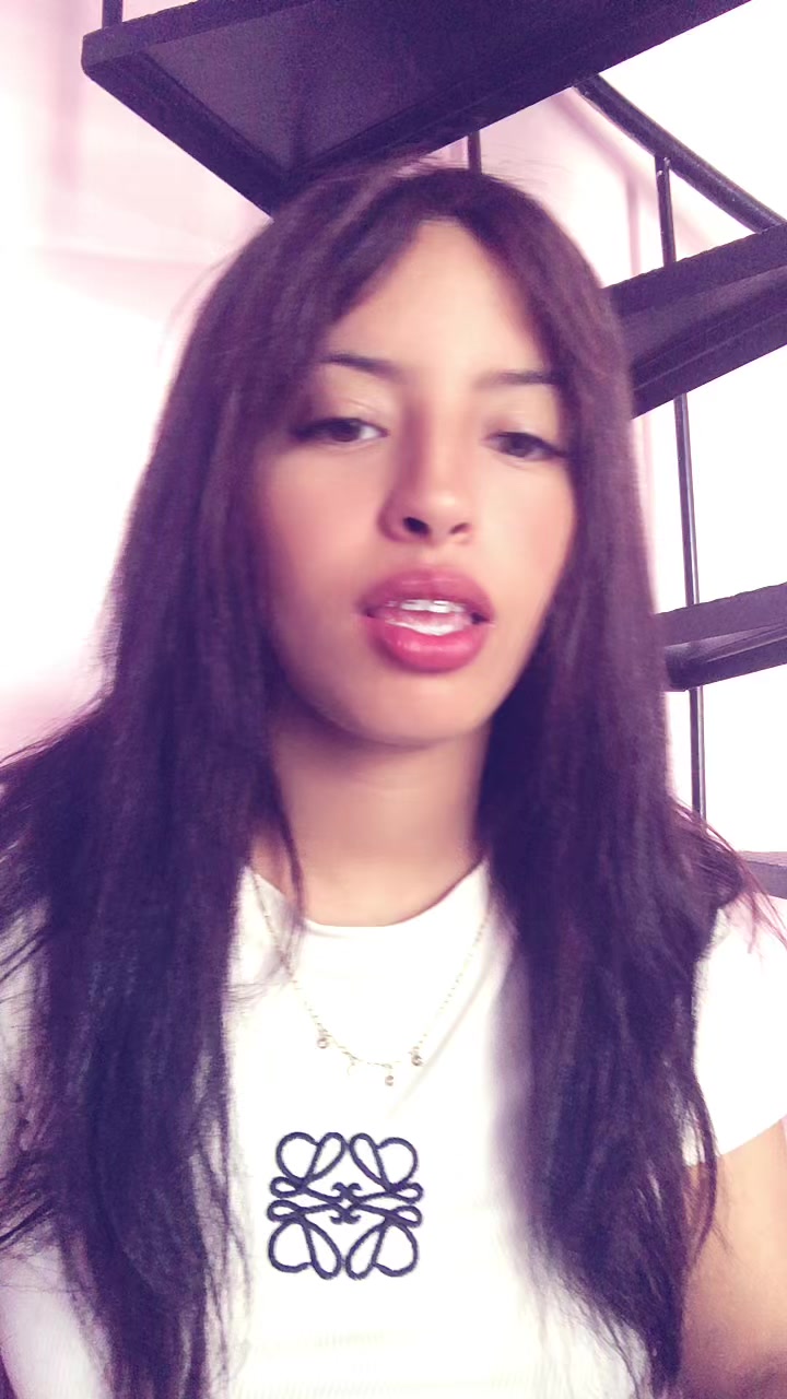 @cl__ara_x0