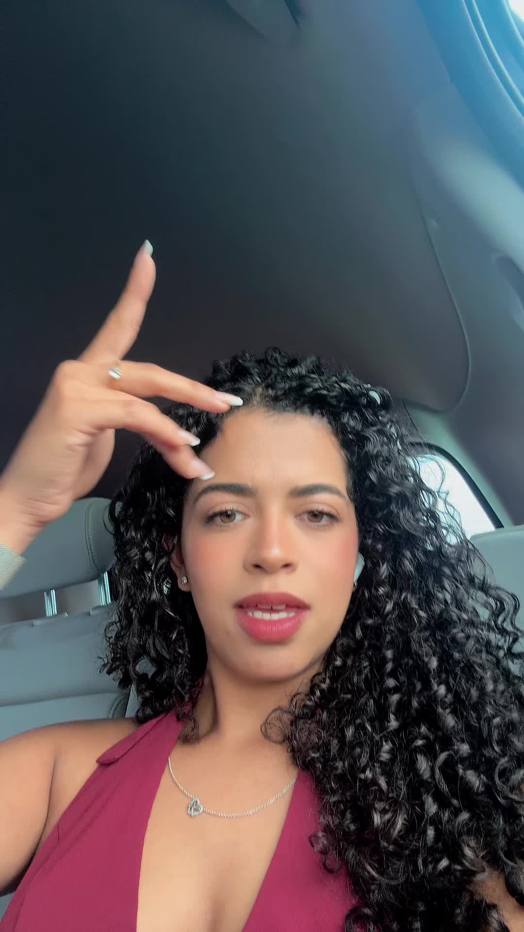 @Tatazinha