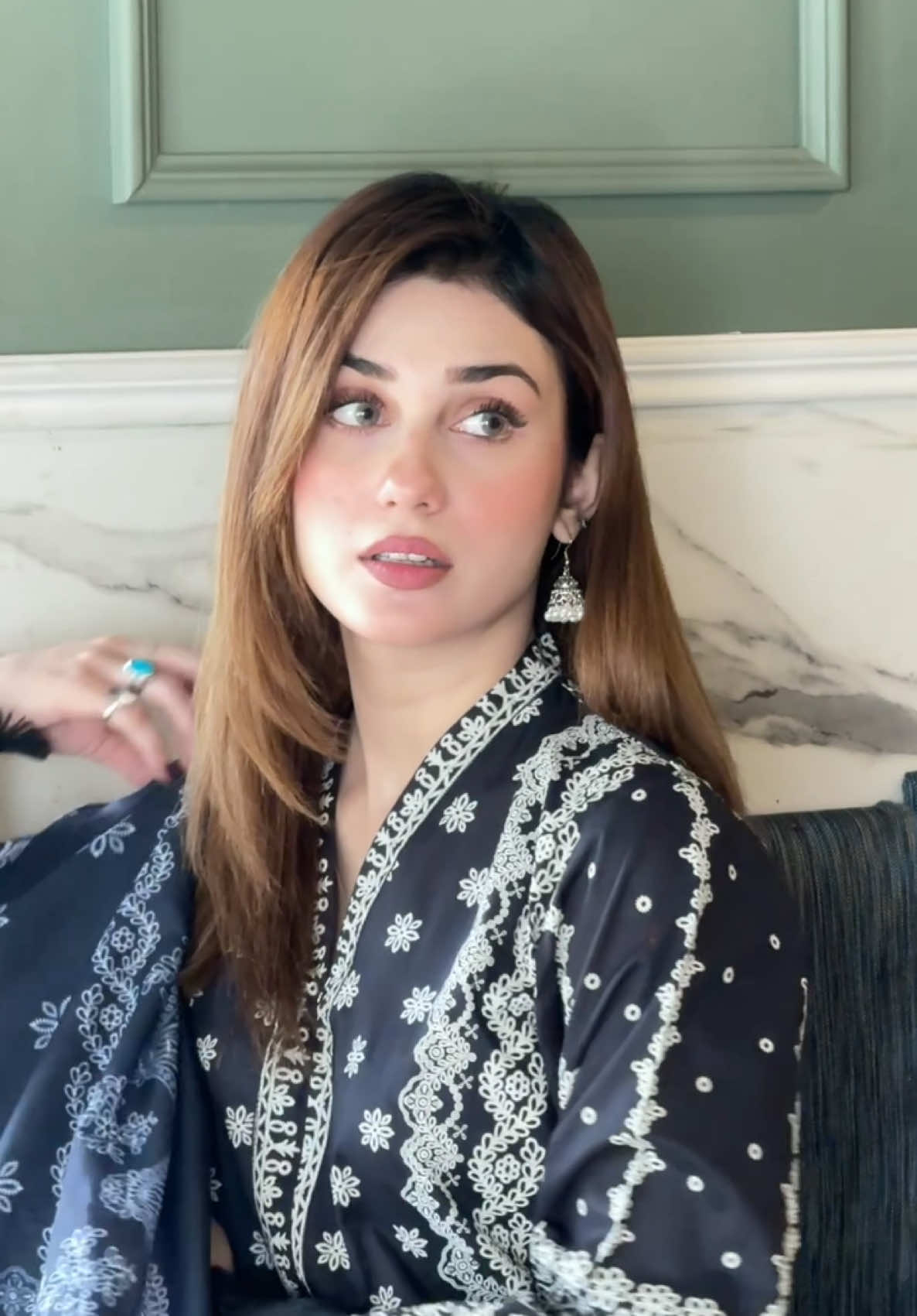 @hinaatariiq_