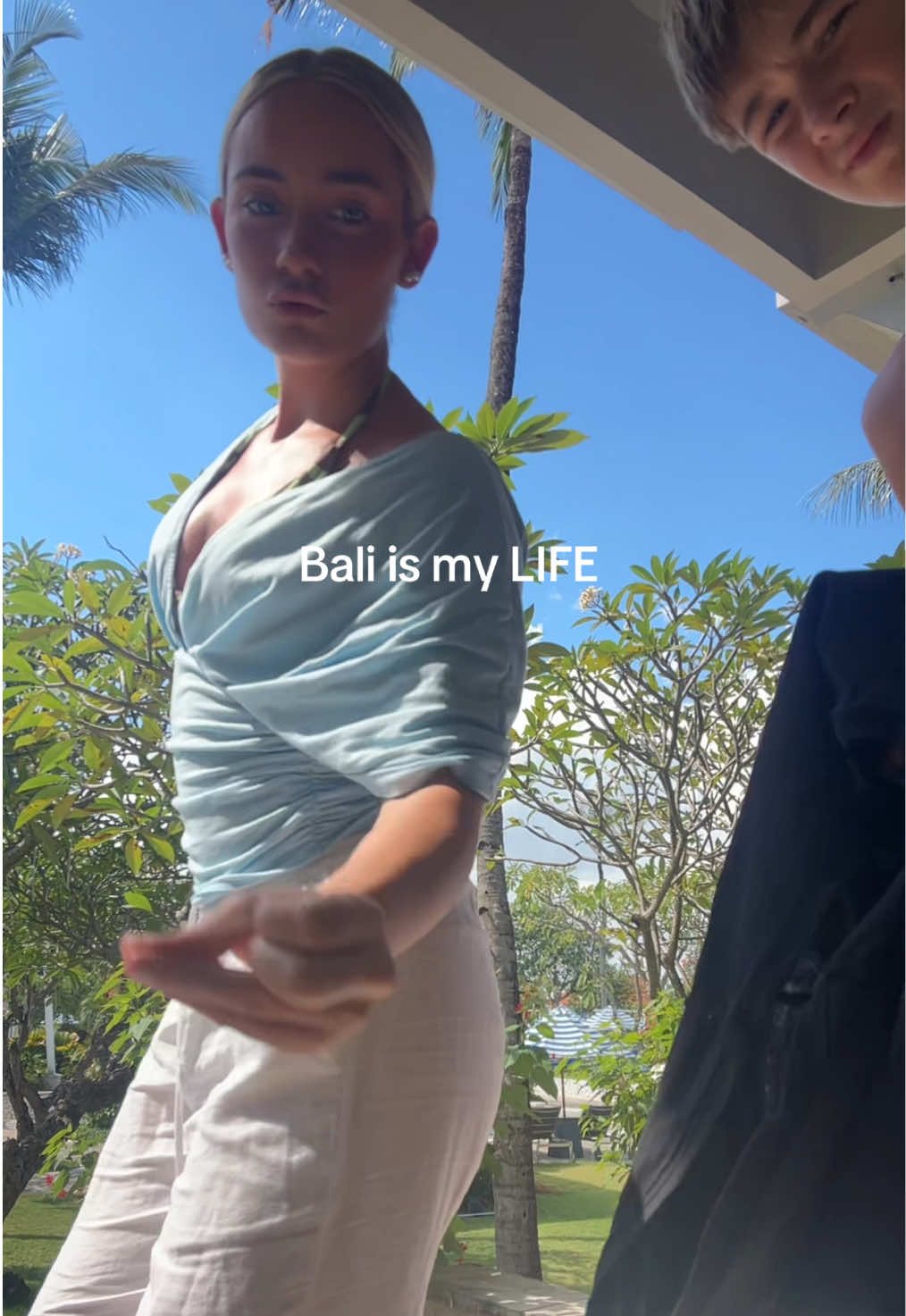 @elyssaaaaa