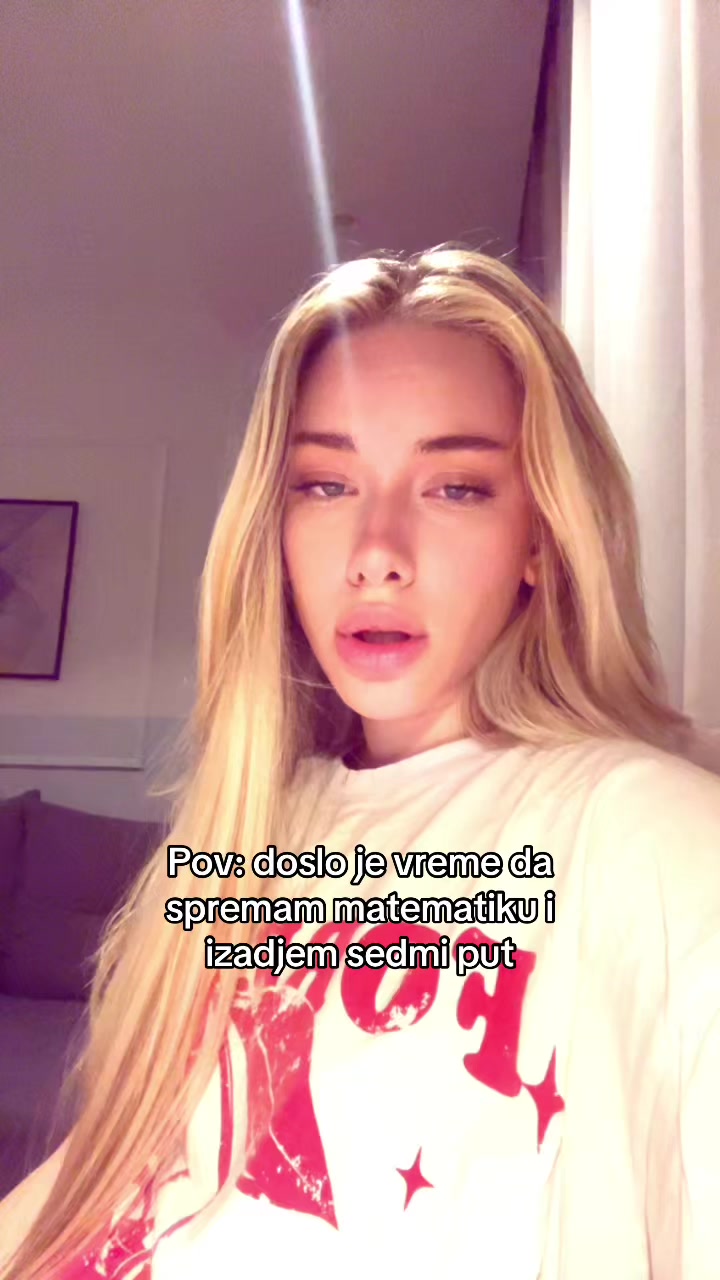 @Анђелина