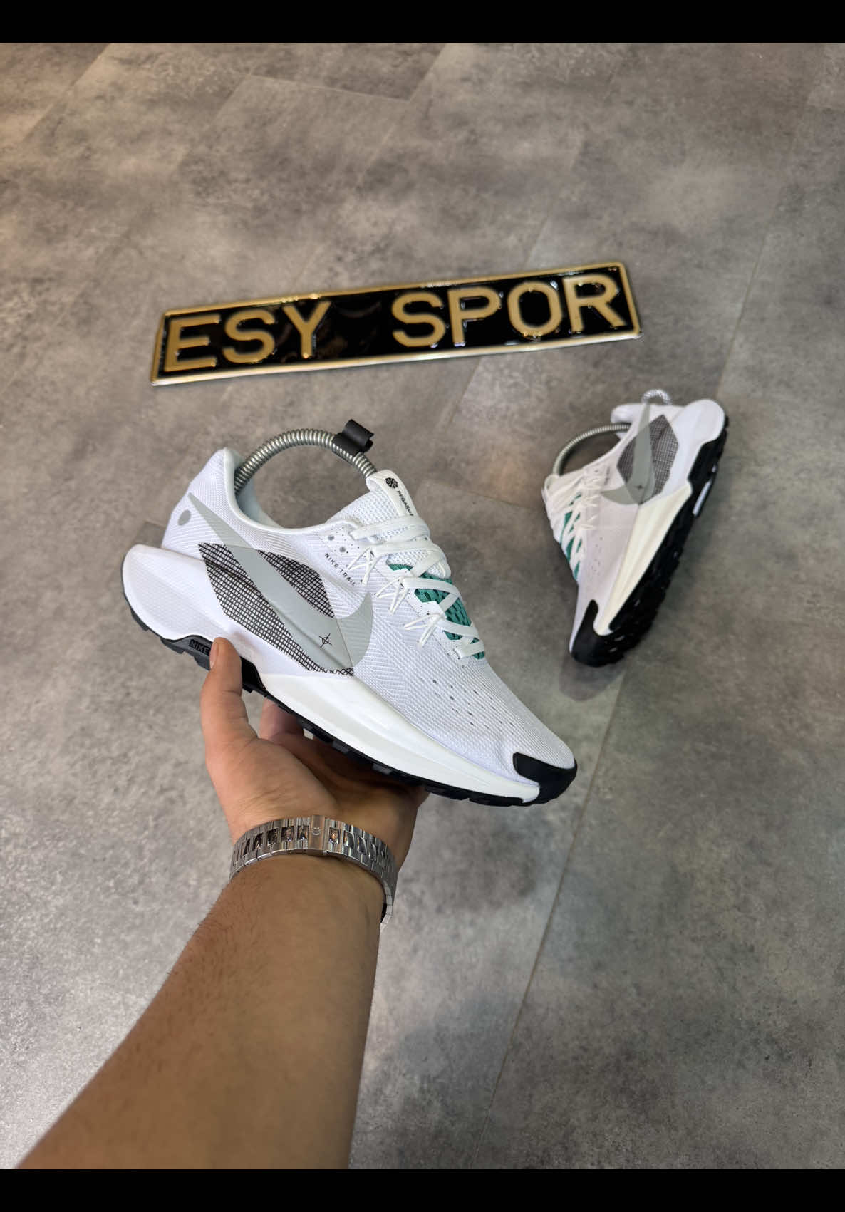 @ESY SPOR