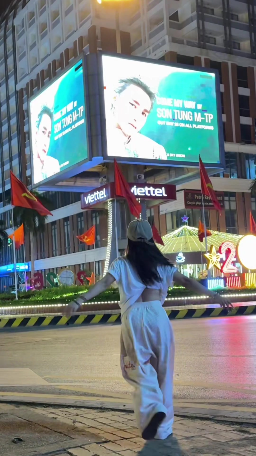 @bảo nh&ograve;ng nhọc 🙂&zwj;&harr;️