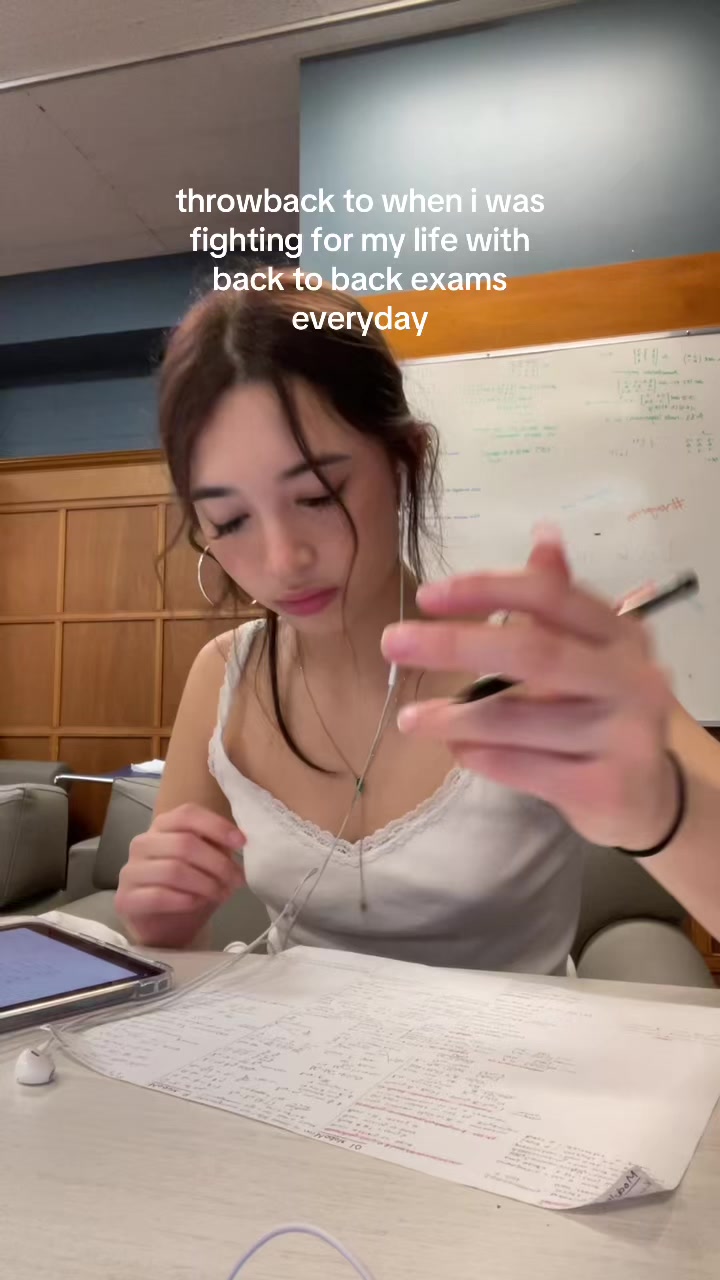 @Kyky H