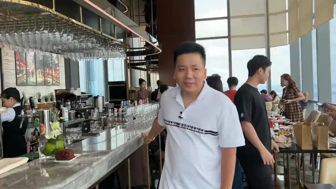 @Khoa Pug