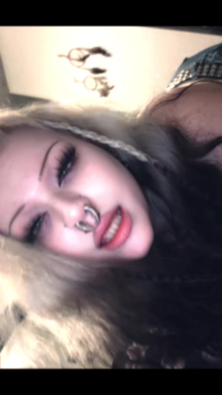 @FULLM3T4LFA3RIE