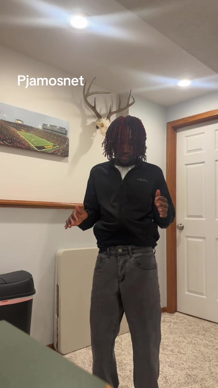 @kosonei🚧