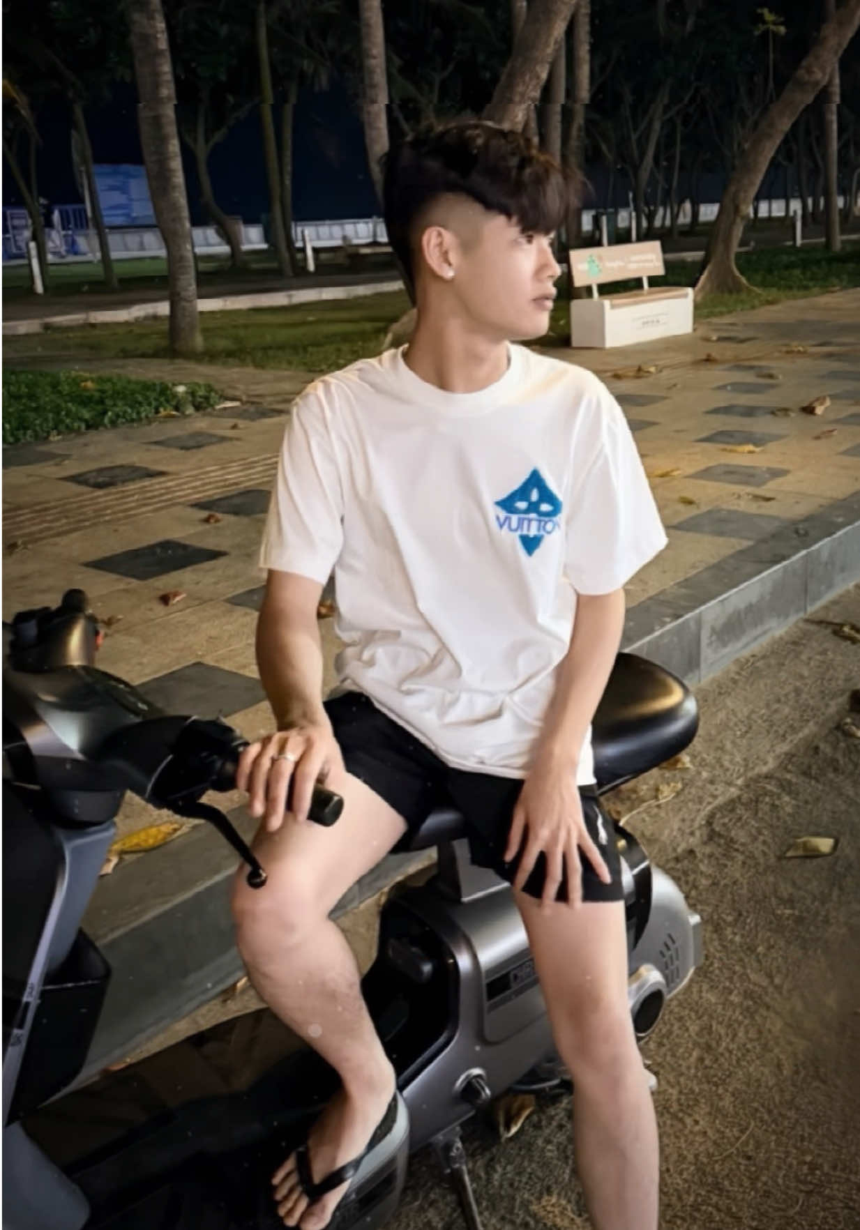 @Duy Th&aacute;i