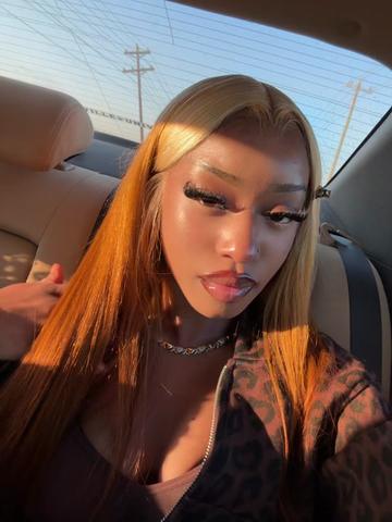 @Adaezeeeee