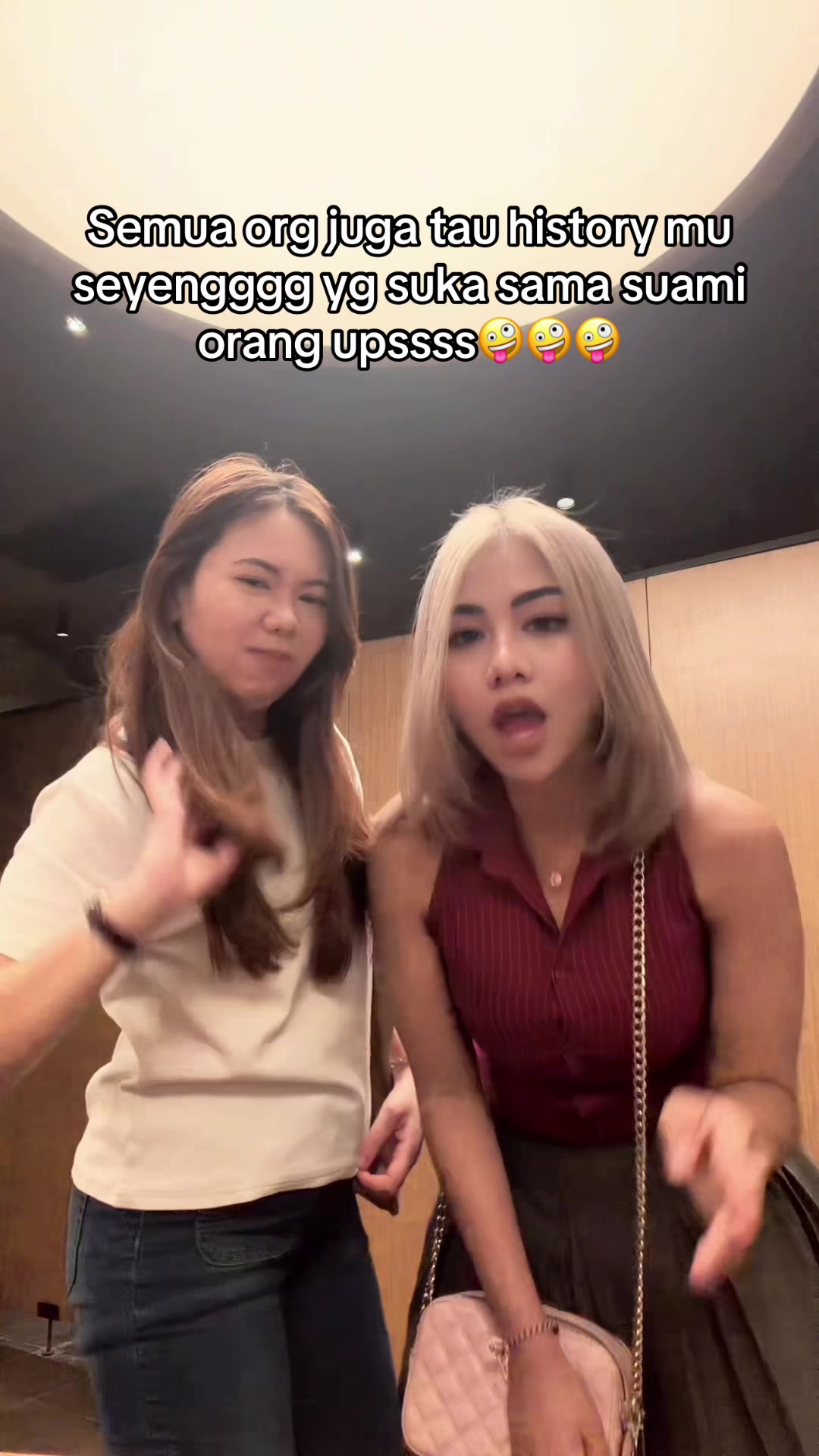 @Tante Si Bibir Memble