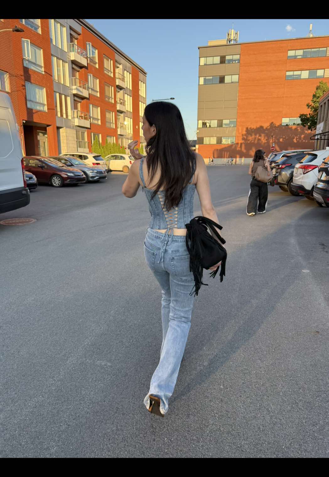 @noemielacerte