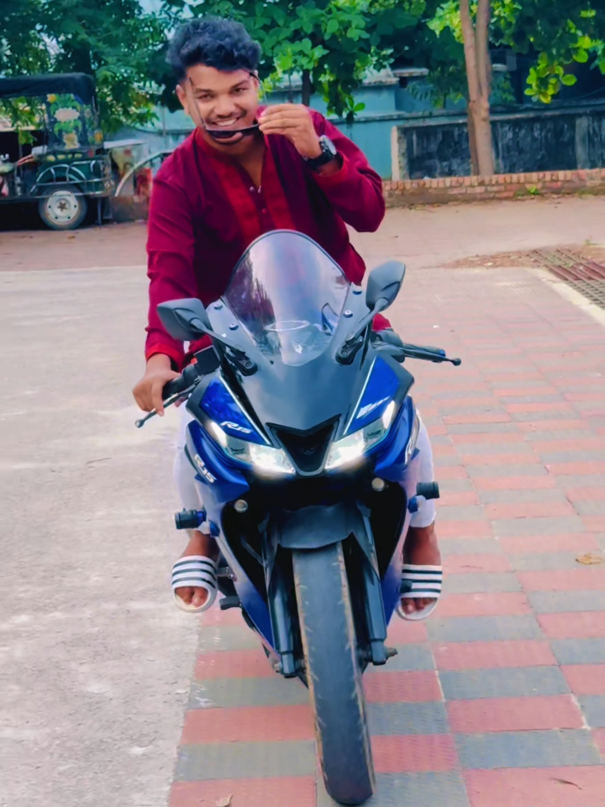 @M🏍️