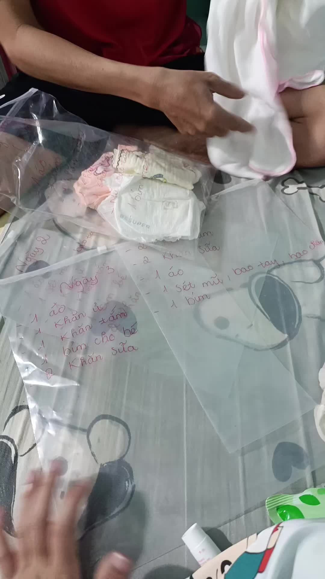 @B&iacute;ch Ngọc DIỆU B&Aacute;U
