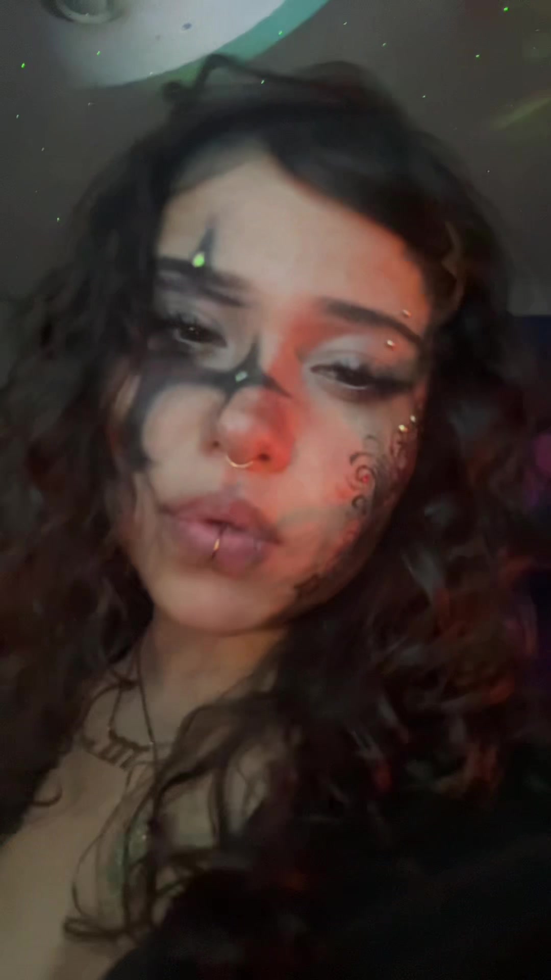 @⚜️
