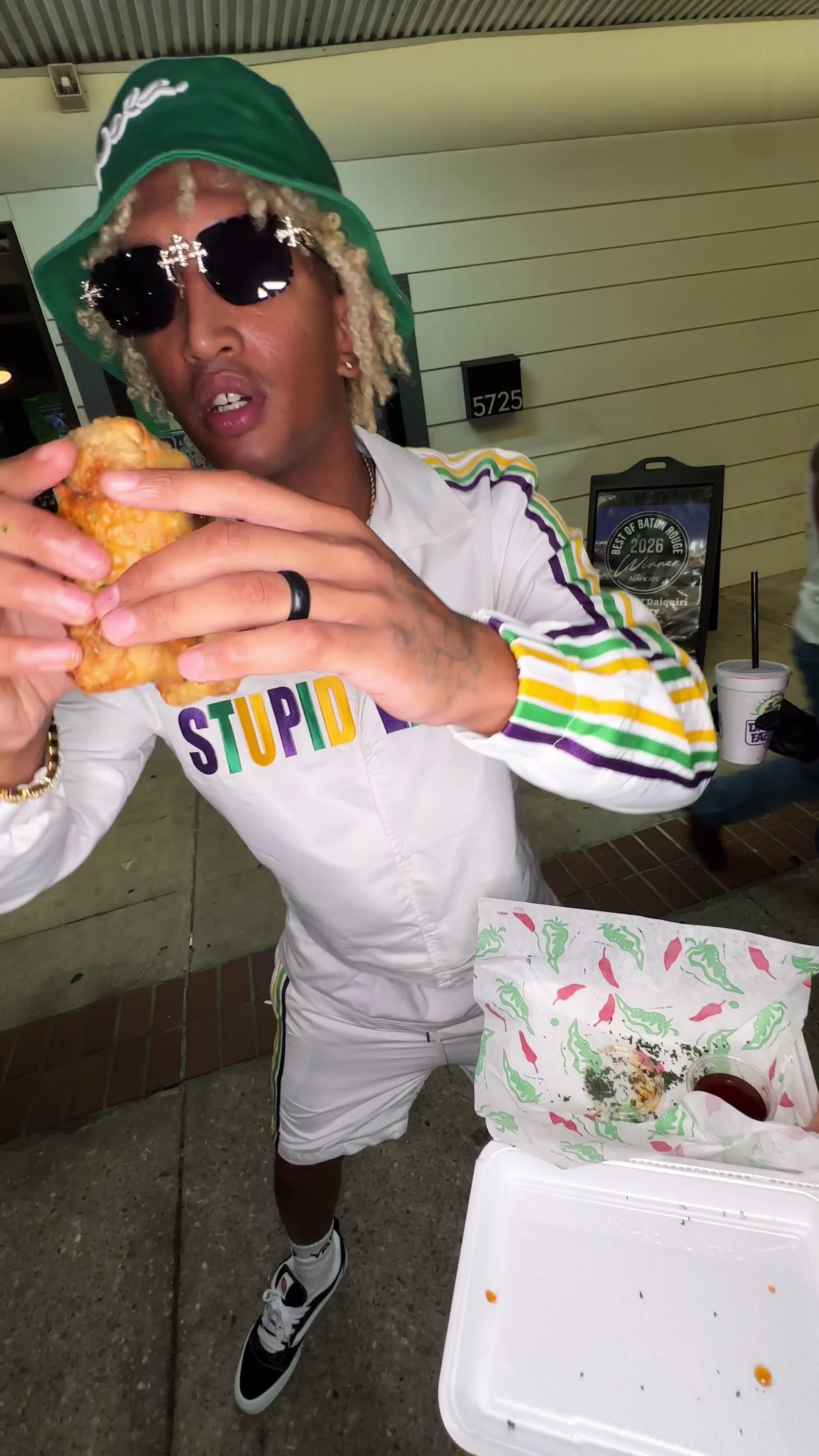 @KrazyBlondeboy