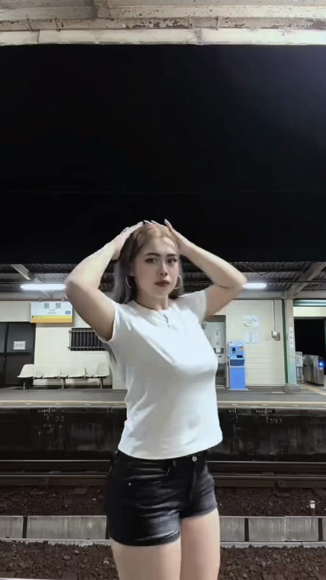 @Anake Bapak Jamil Ibu Jamilah