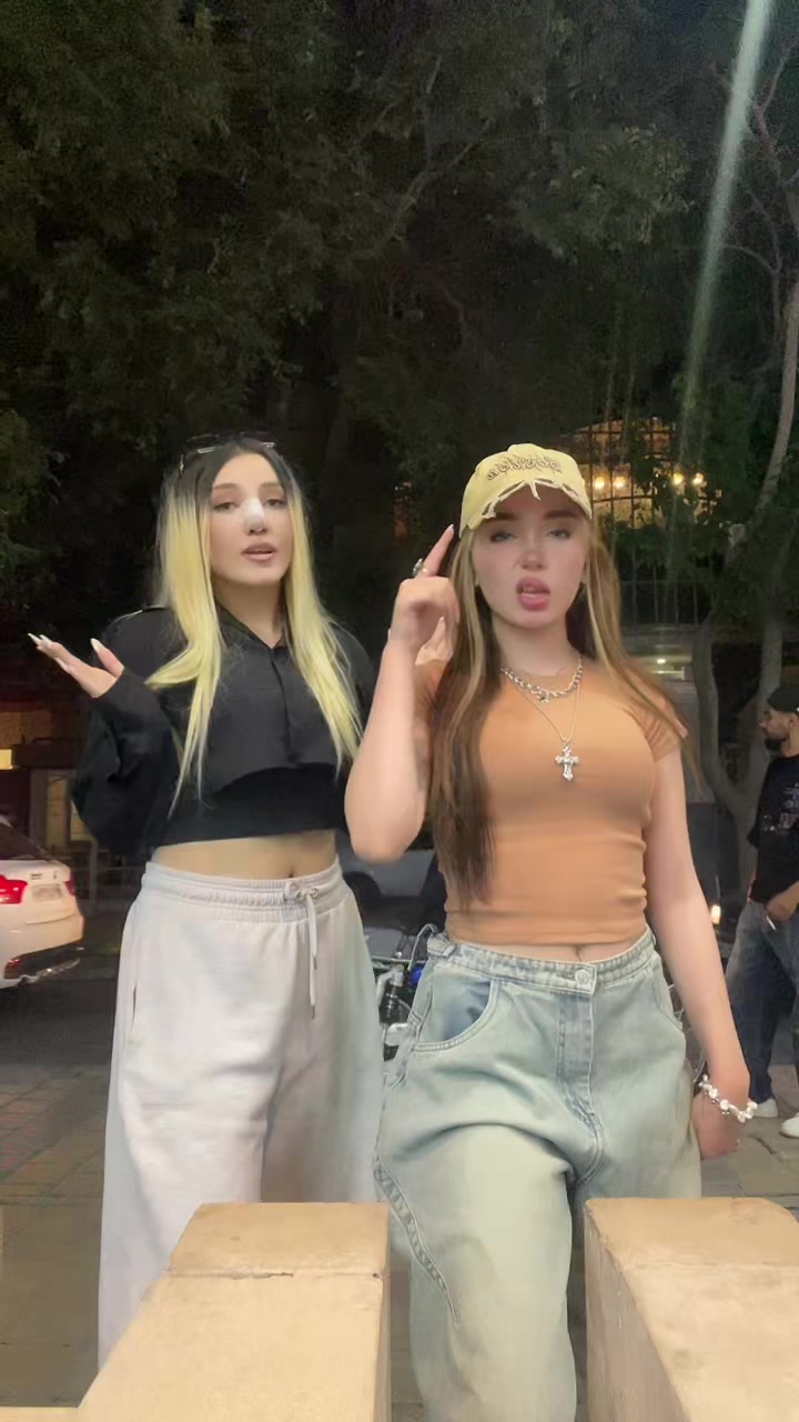 @pariaw