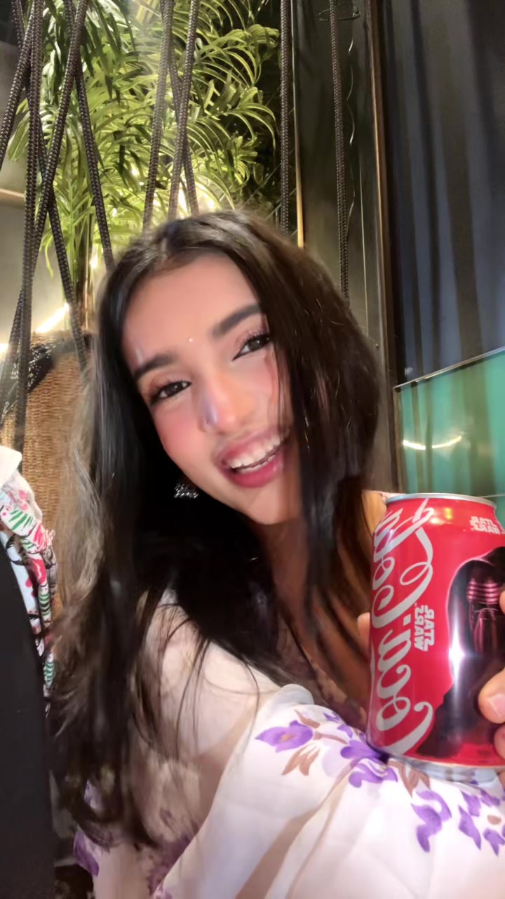 @Aaradhana 💫