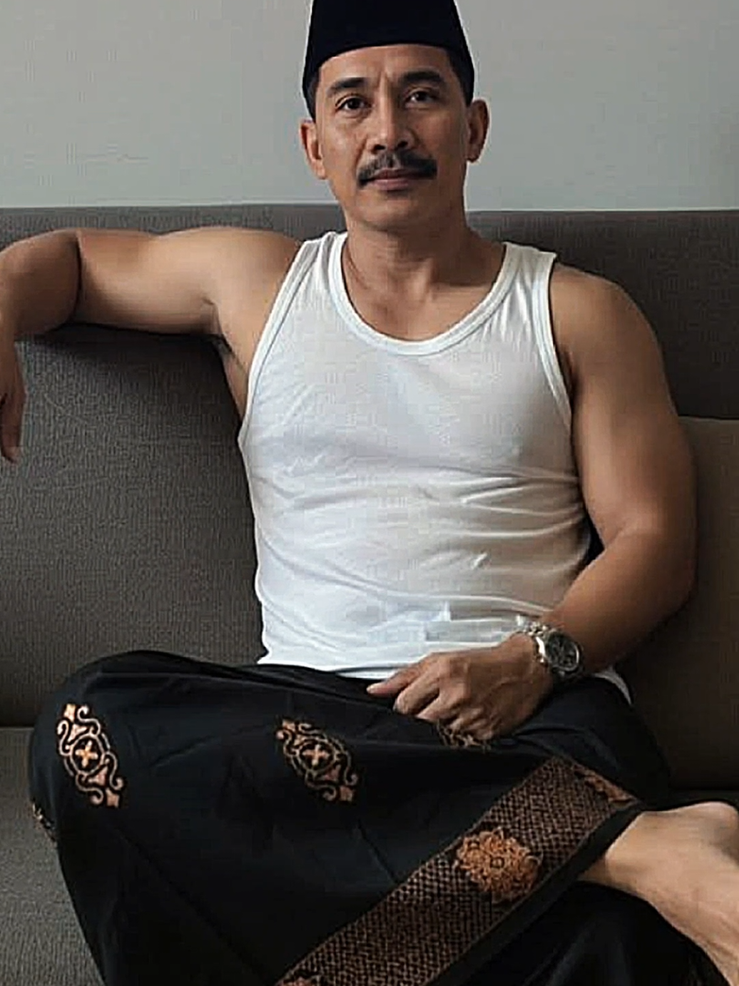 @House Of Daddies 2
