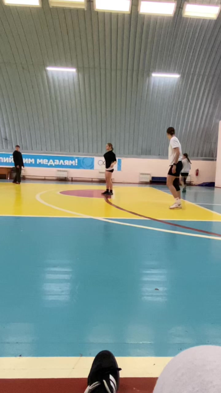 @викандр