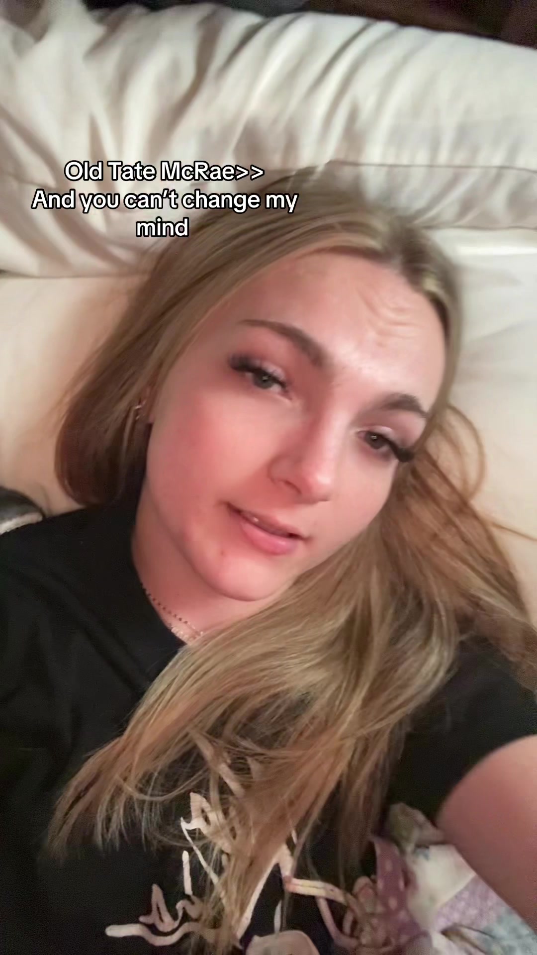 @yiyaclaire