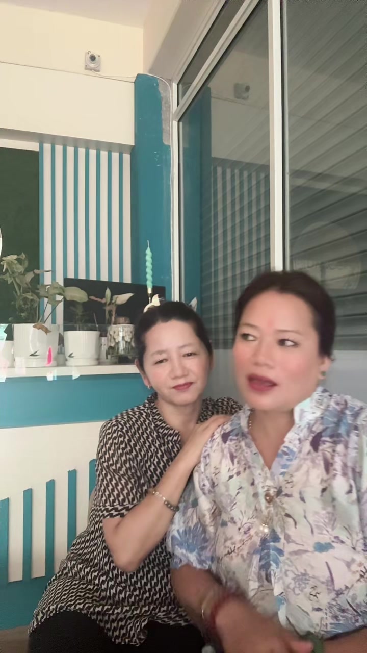 @Amrita Gurung563