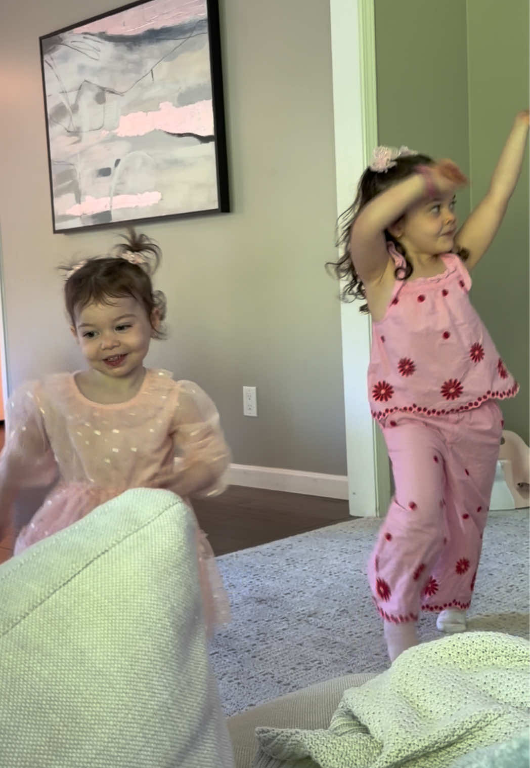 @Amanda | Girl Mom ๐