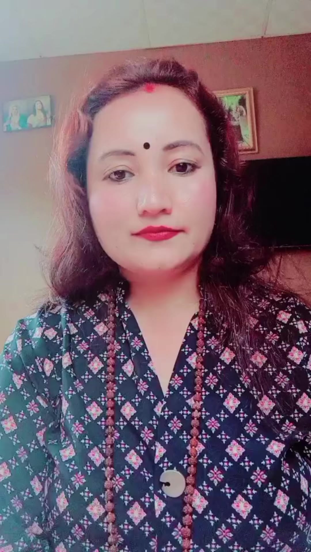 @Shobhagautam(shobha didi)