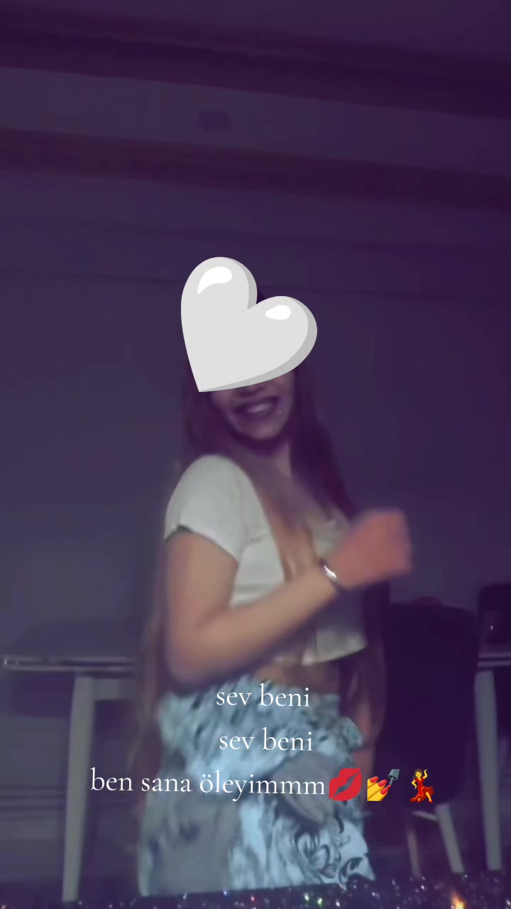 @๐ฒ๐ต๐ช๐๐ญ๐ชโก๏ธ