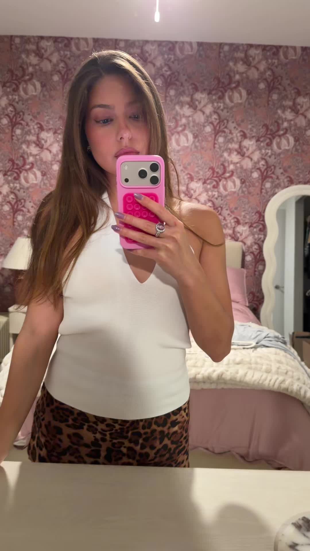 @Nina Tomasello