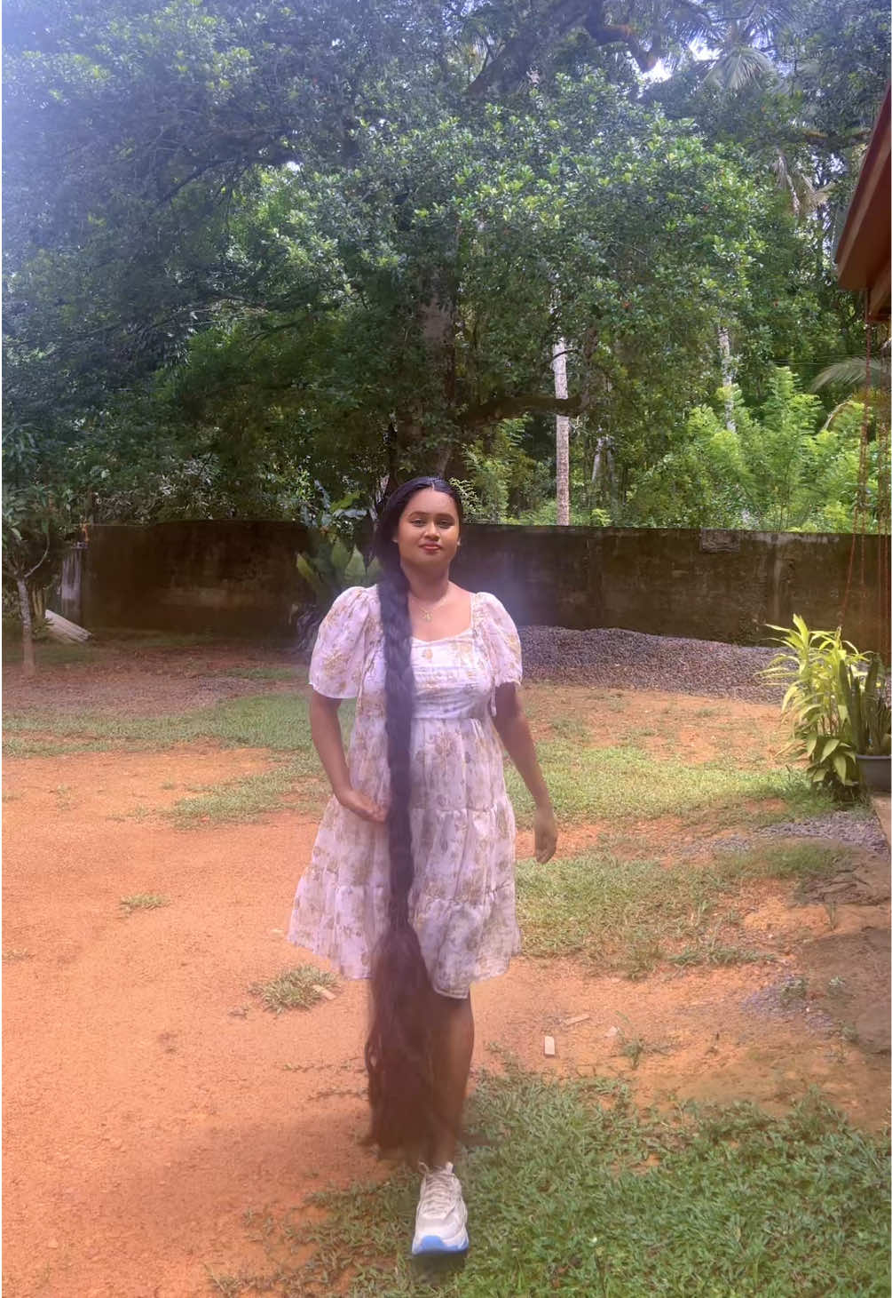 @Madu Waduge🦋