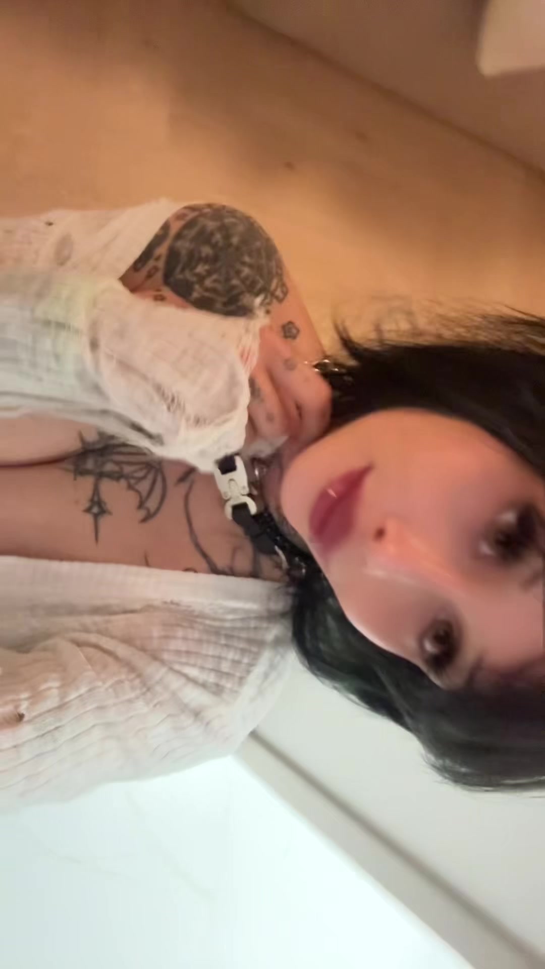 @zommmbri