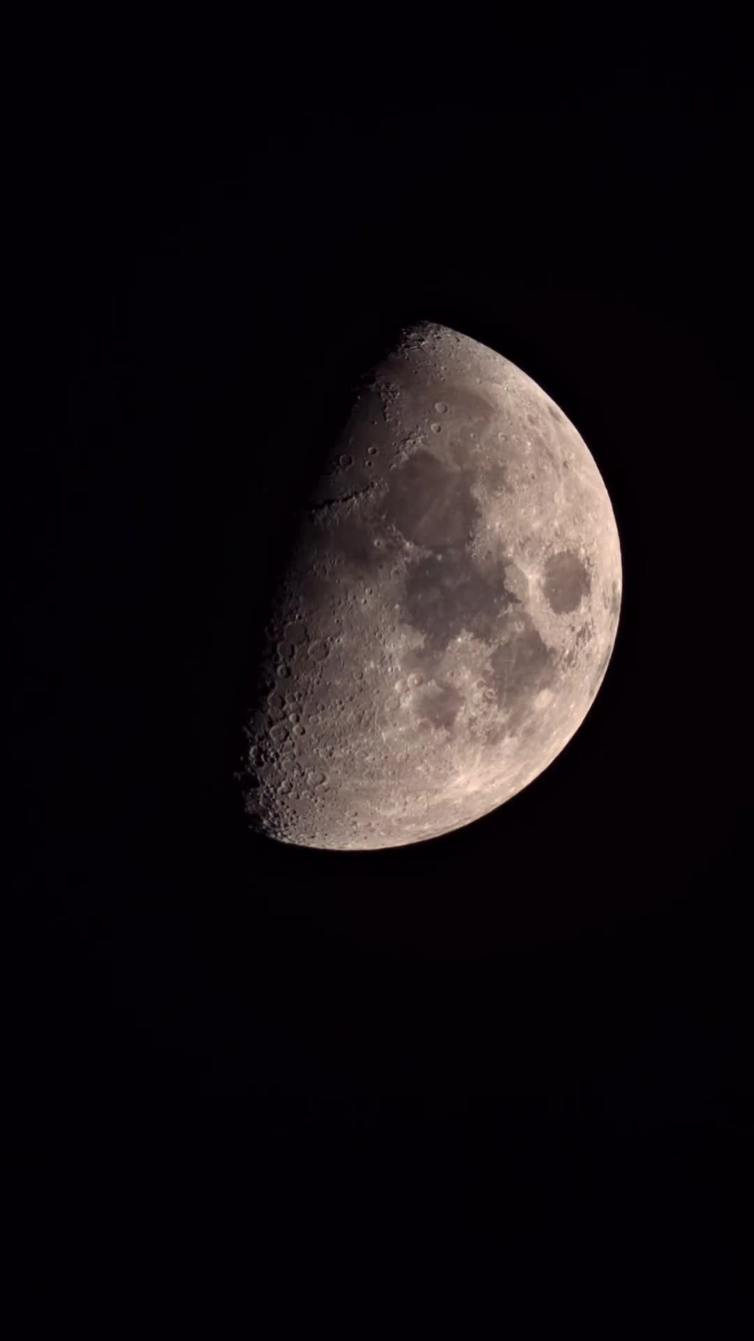 @Joey Astronomy 🌕🔭
