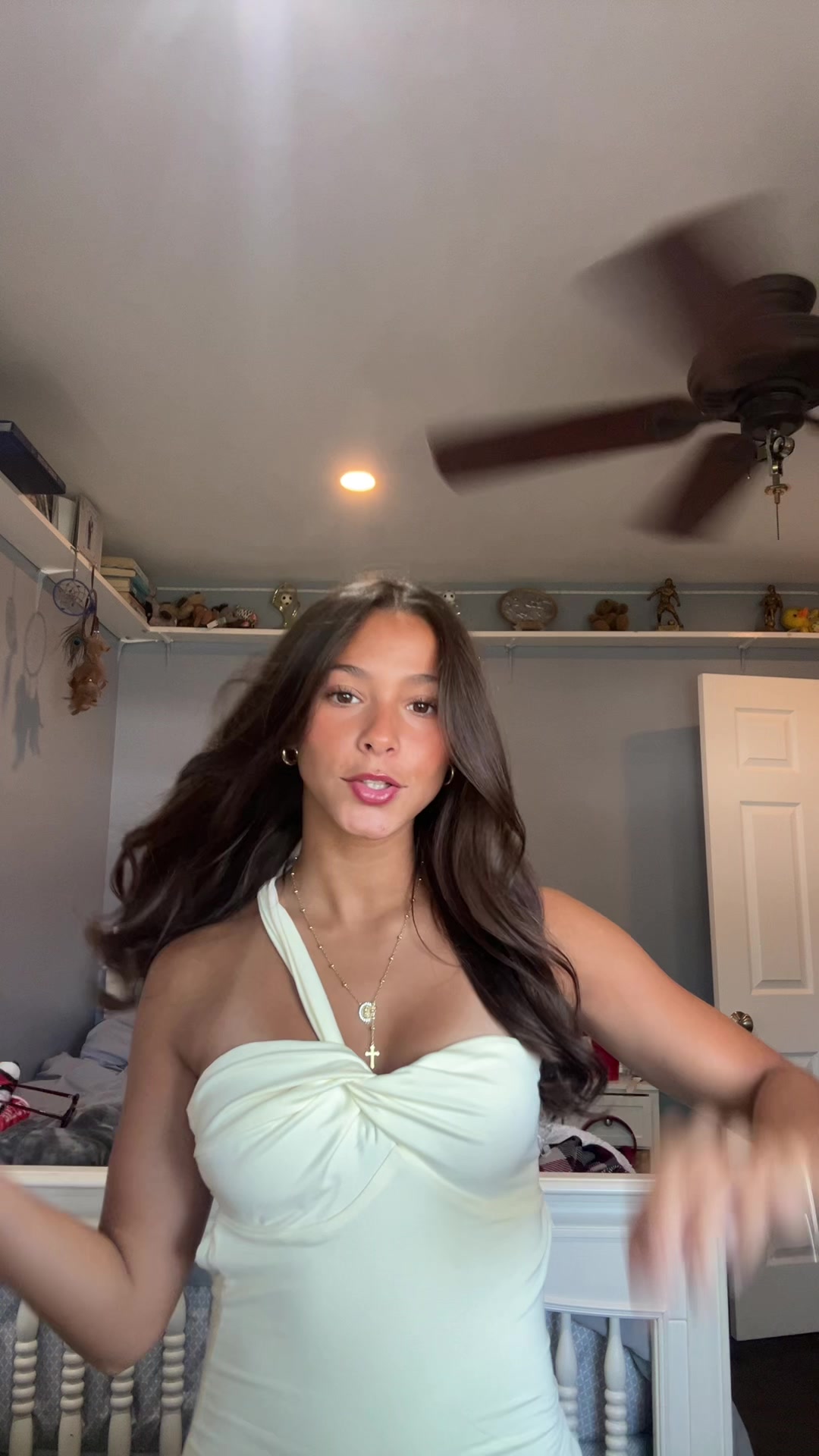 @Avaabowers