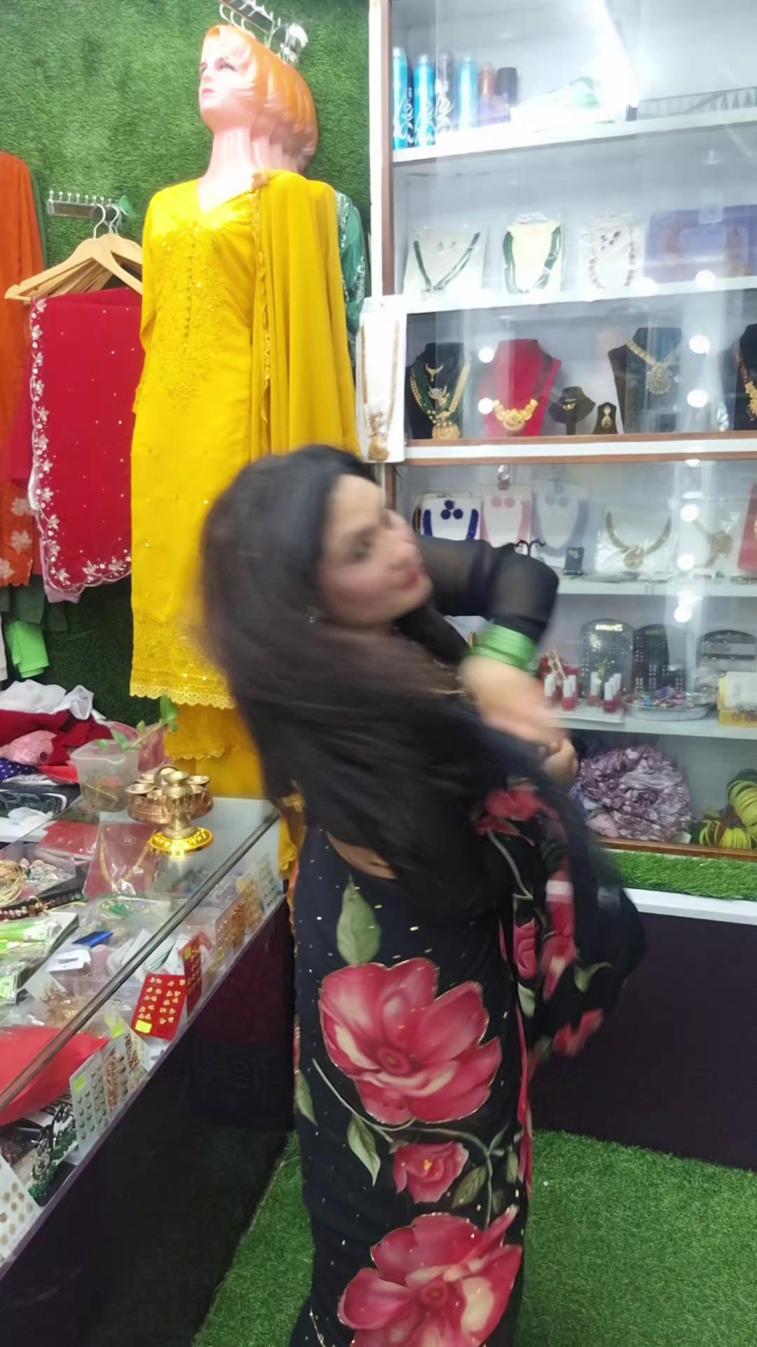 @बाबरी 🍀🍃🦚