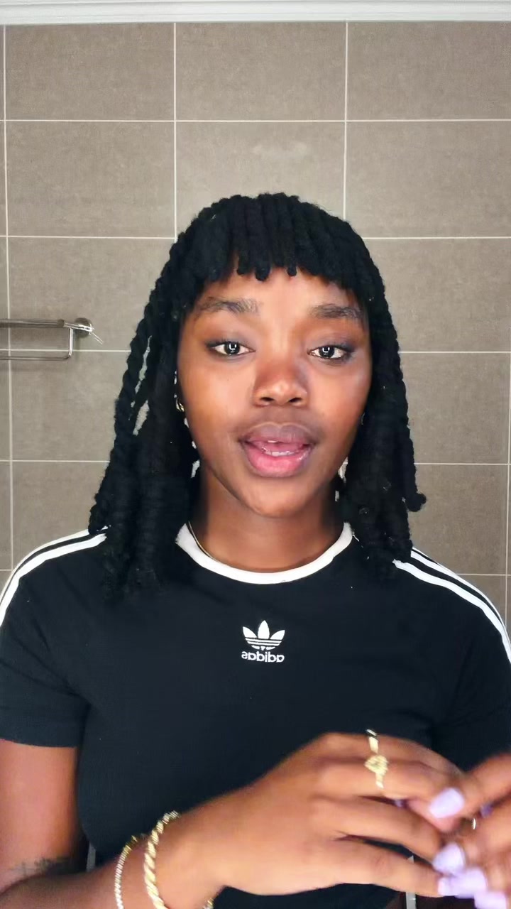 @Lou_Zwane