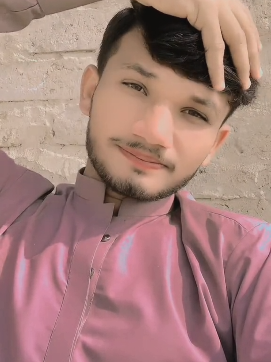 @&sect;ڳوٺاڻو ڇوڪرو★