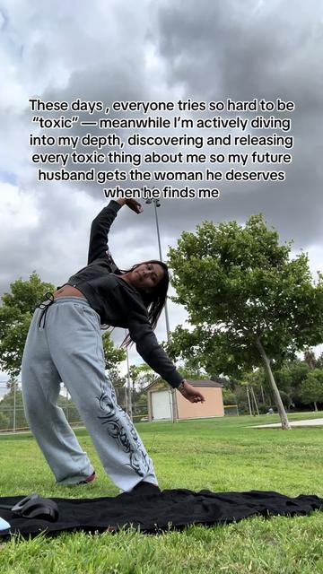 @ʀᴇɴᴀᴇ✨ʀᴀᴠᴇꜰᴀɪʀʏ🧚🏽♀️