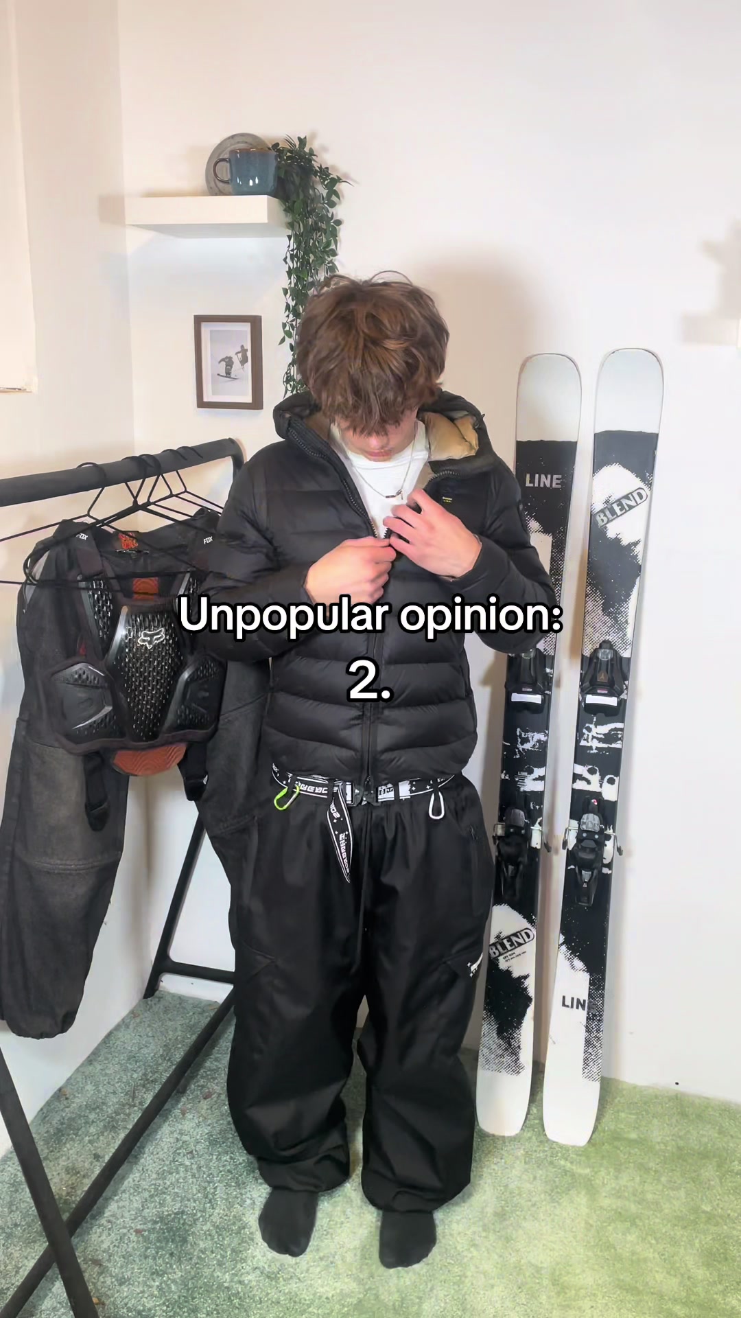 @Threads Snowpants