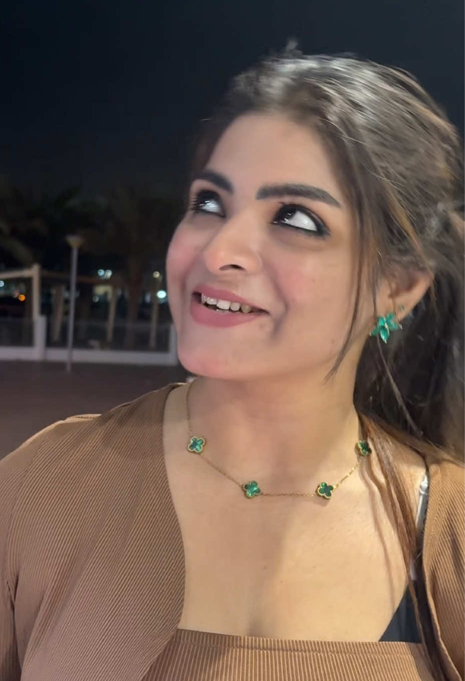 @chayaschu