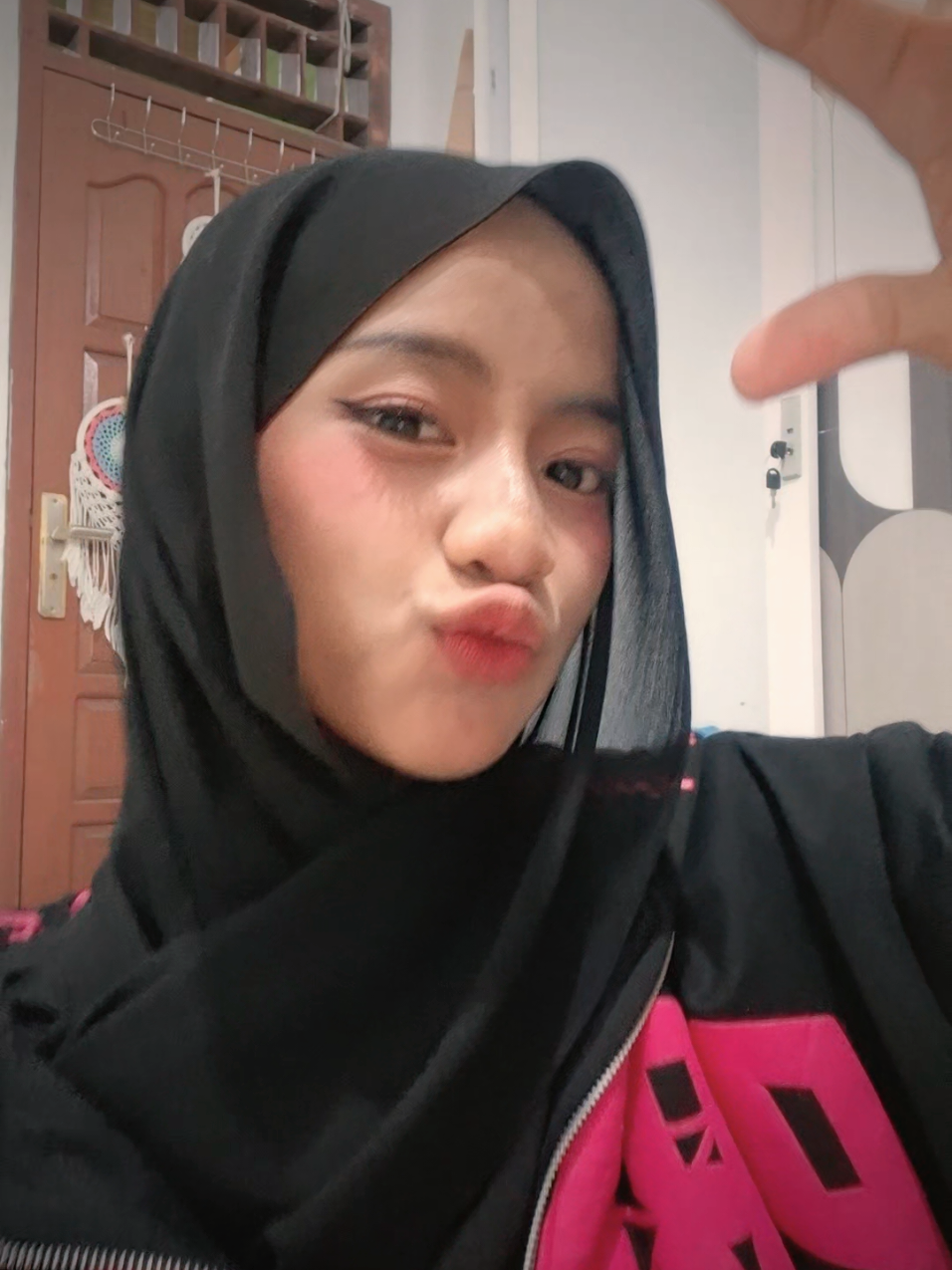 @nisacuy_