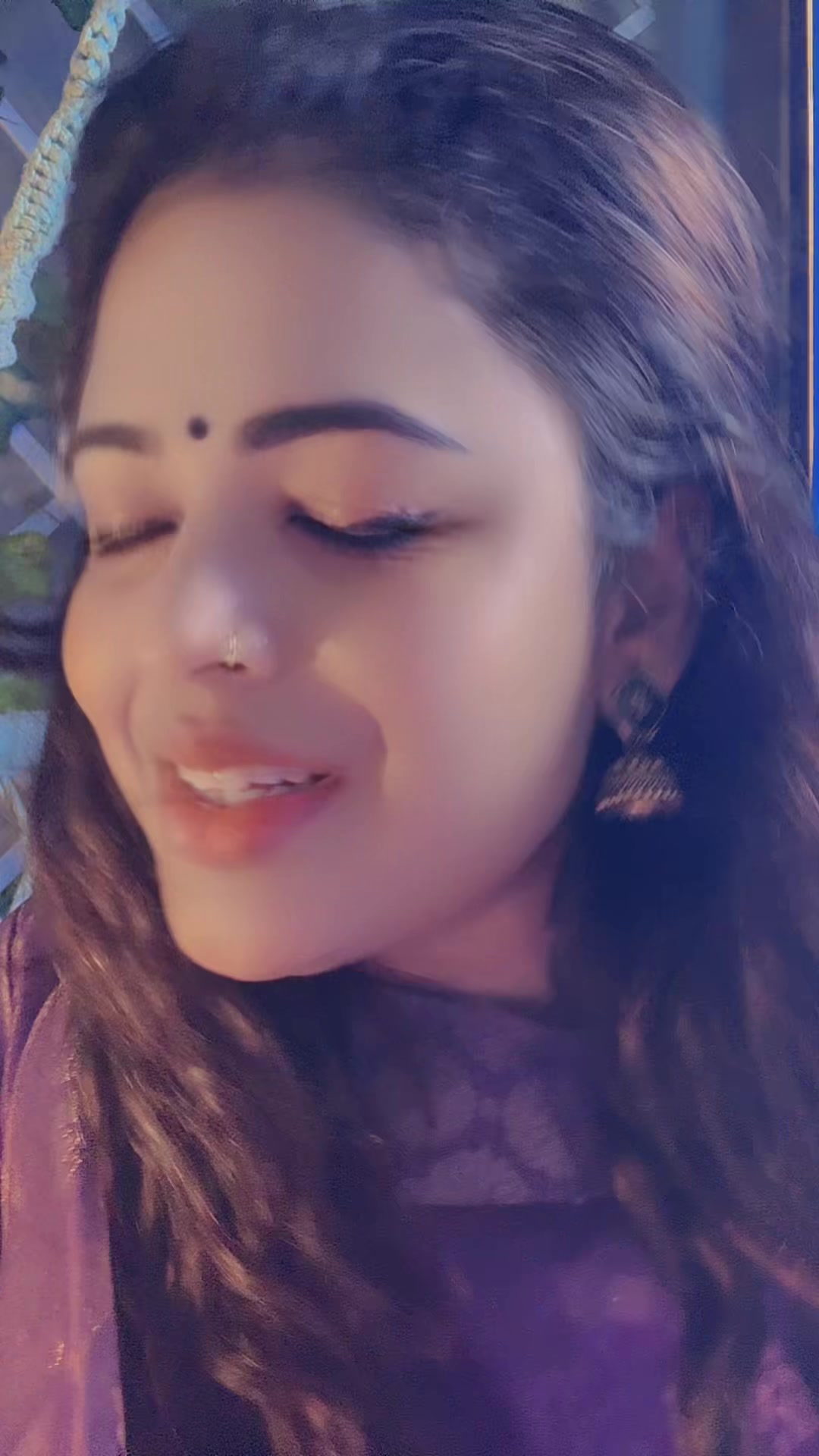 @❤️v. thiyaa❤️